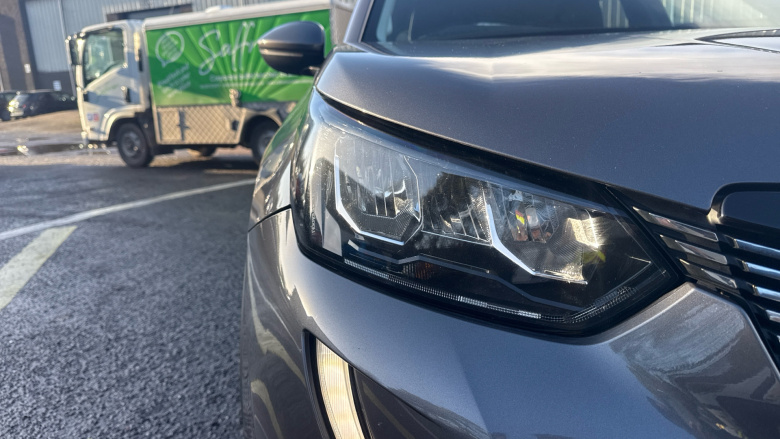 Peugeot 2008 1.2 PureTech Allure Premium 5dr Petrol Estate